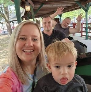 Meet your Posher, Alicia